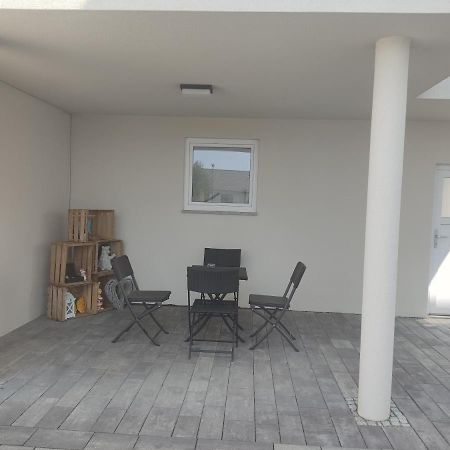 Ailingen-Berg Apartment ฟรีดริชส์ฮาเฟน ภายนอก รูปภาพ